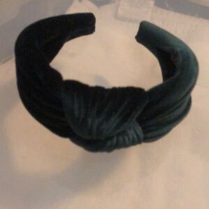J crew green velvet knot headband os